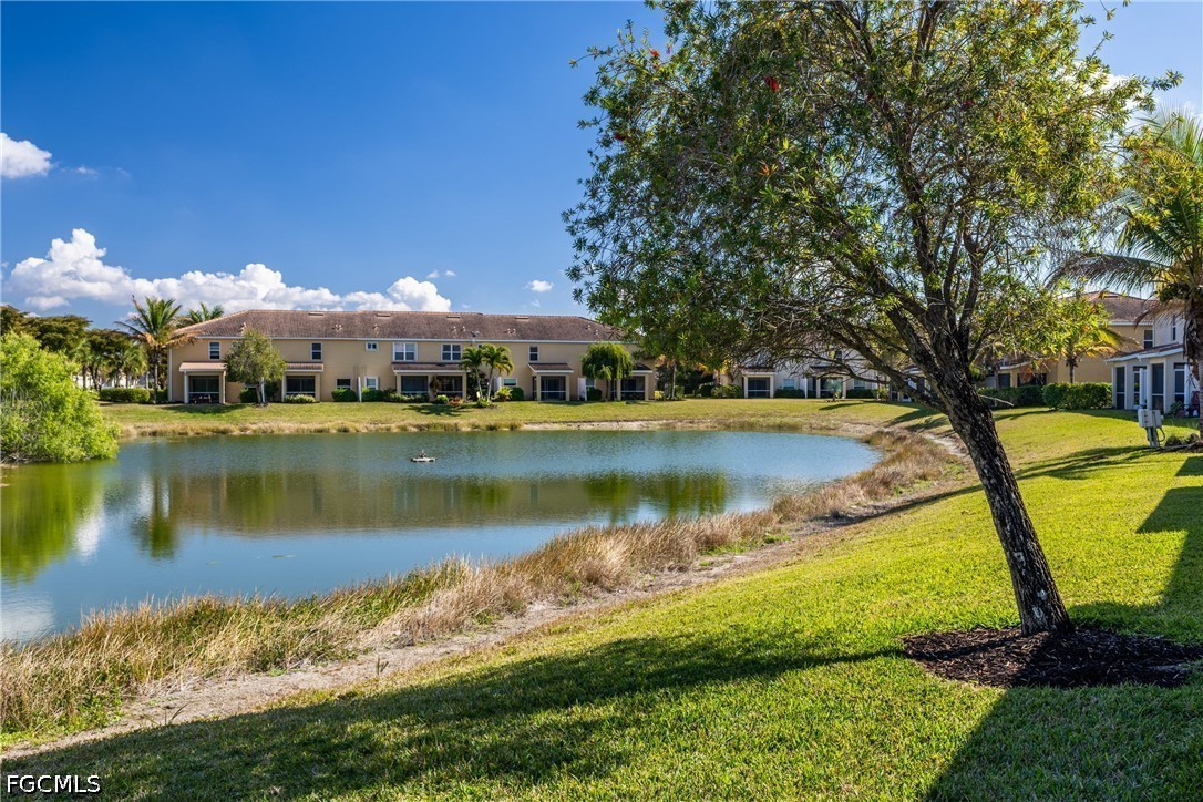 2 Bed Waterfront Home for Sale in Lindsford, photo 40