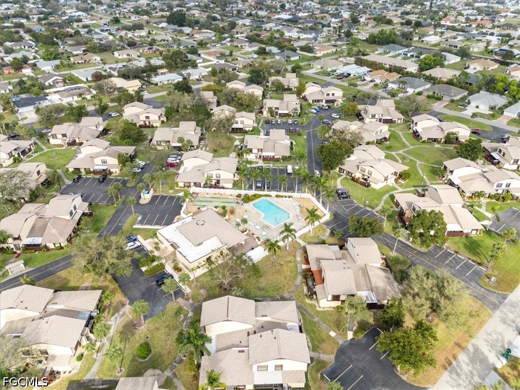 2 Bed Townhouse for Sale in Cape Coral, photo 40