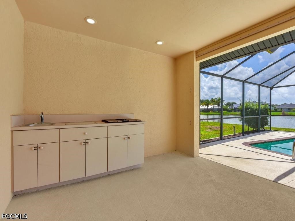 3 Bed Pool Home for Sale in Las Palmas, photo 40