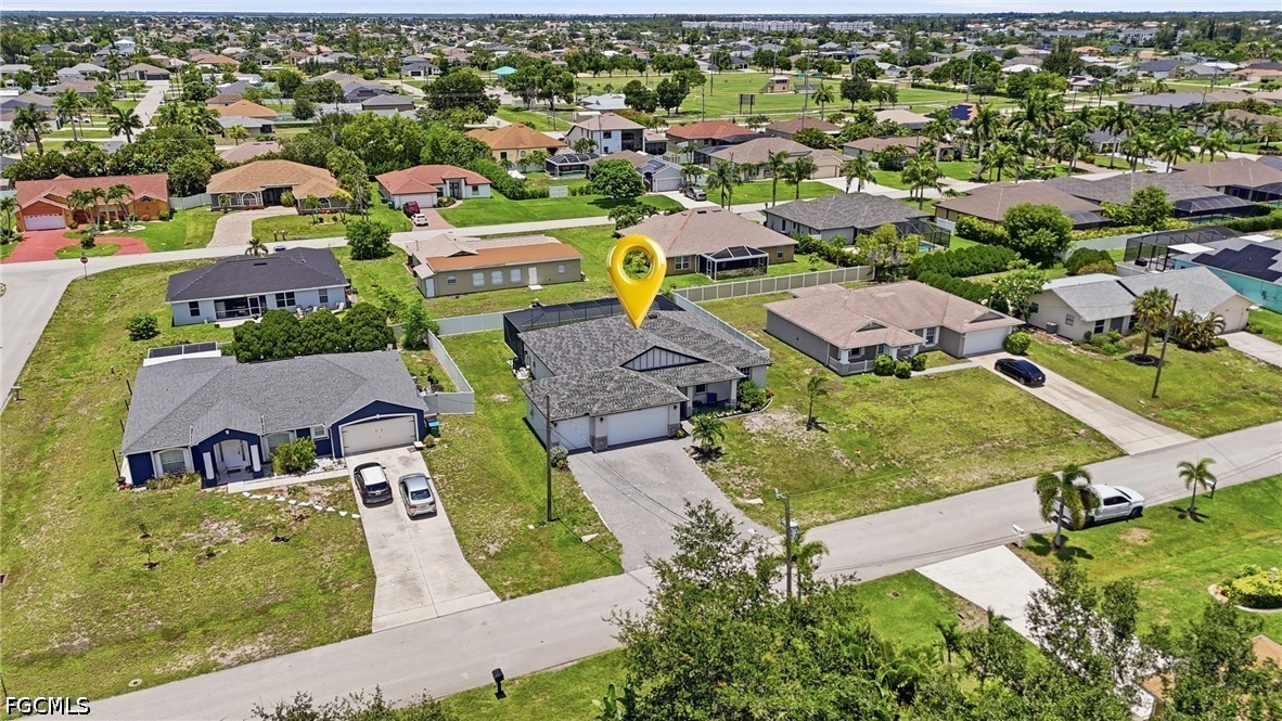 3 Bed Pool Home for Sale in Cape Coral, photo 40