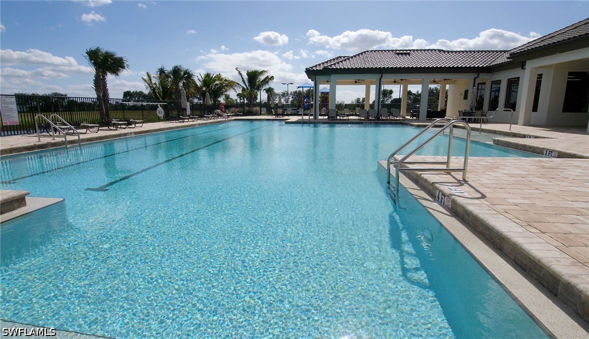 3 Bed Pool Home for Sale in Portico, photo 40