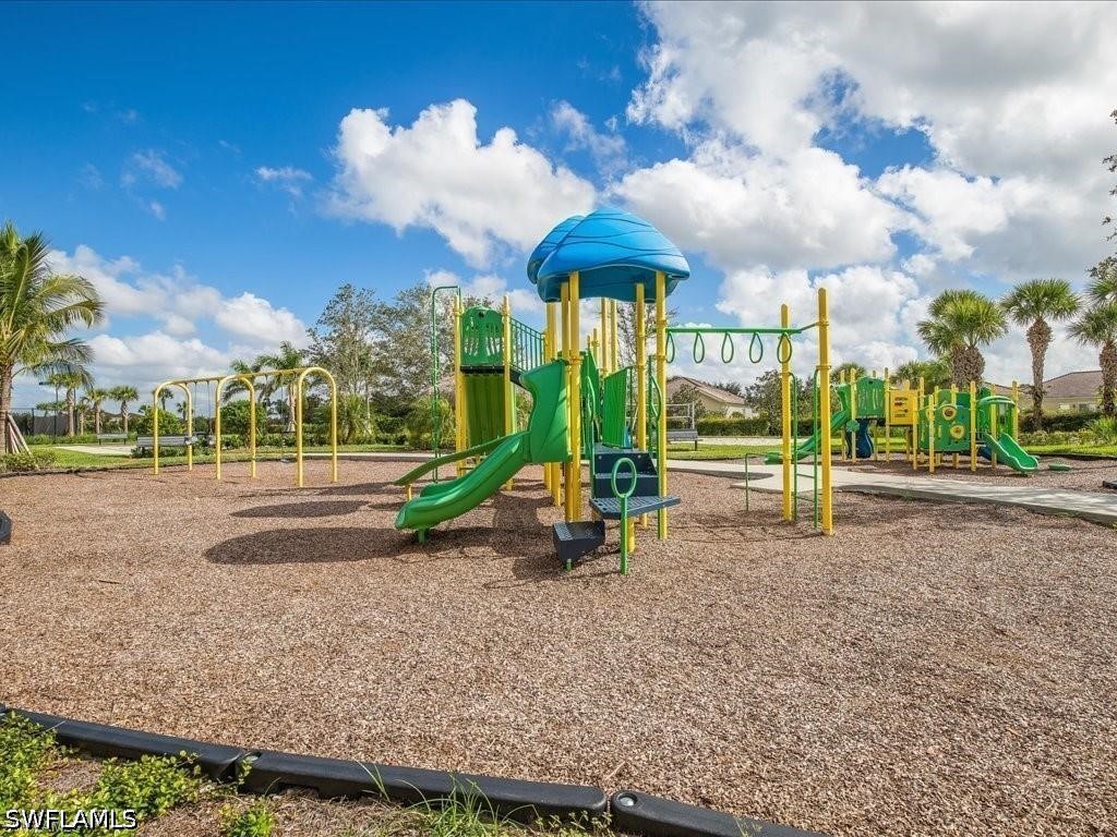 3 Bed Pool Home for Sale in Naples, photo 40