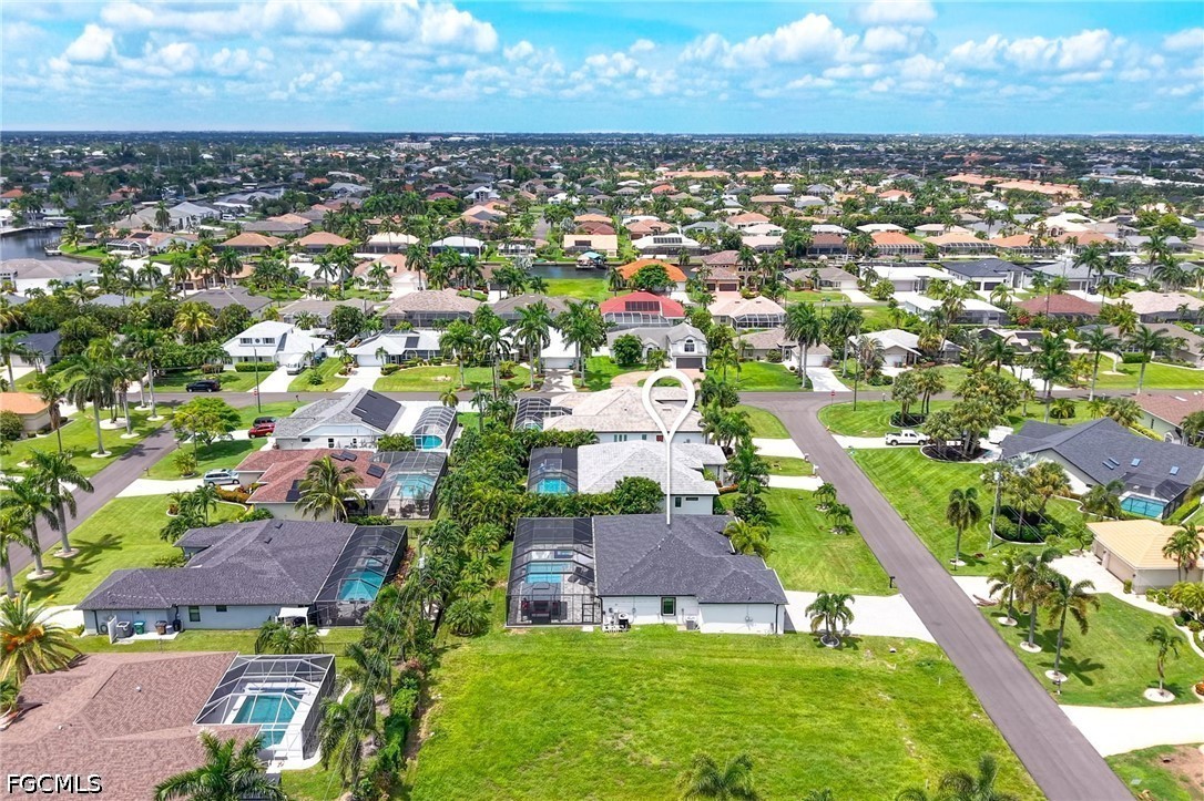 3 Bed Pool Home for Sale in Cape Coral, photo 40