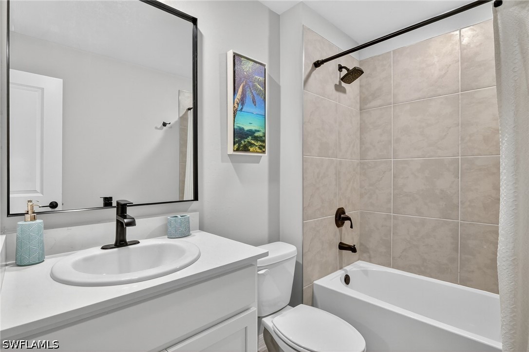 4 Bed SingleFamilyResidence for Sale in Lehigh Acres, FL — photo 40