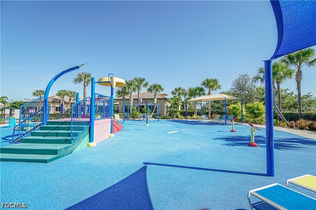 5 Bed Waterfront Home for Sale in Fort Myers, FL, $575,000 — photo 40