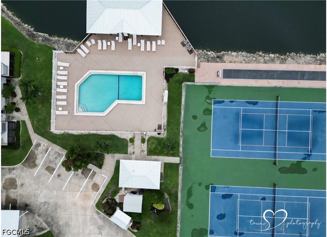 2 Bed SingleFamilyResidence for Sale in Fort Myers, FL — photo 40
