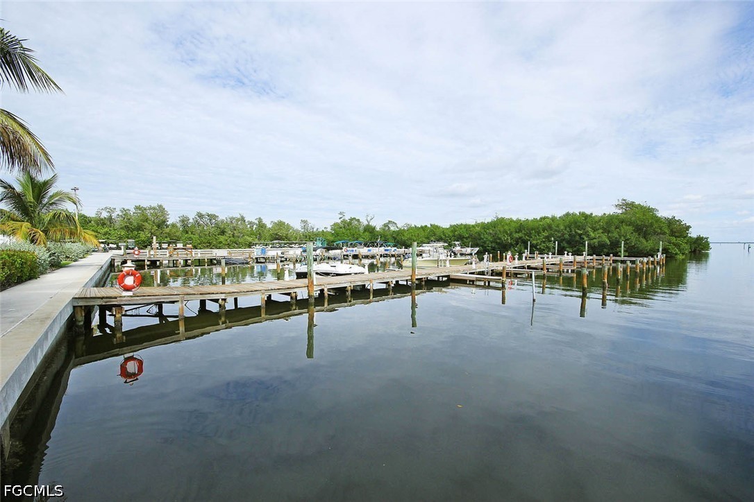 3 Bed Waterfront Home for Sale in Captiva, FL, $950,000 — photo 40