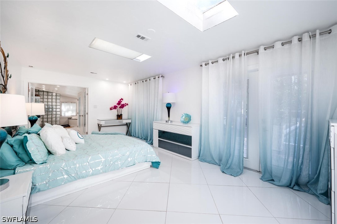 3 Bed SingleFamilyResidence for Sale in Naples, FL, $5,500 — photo 40