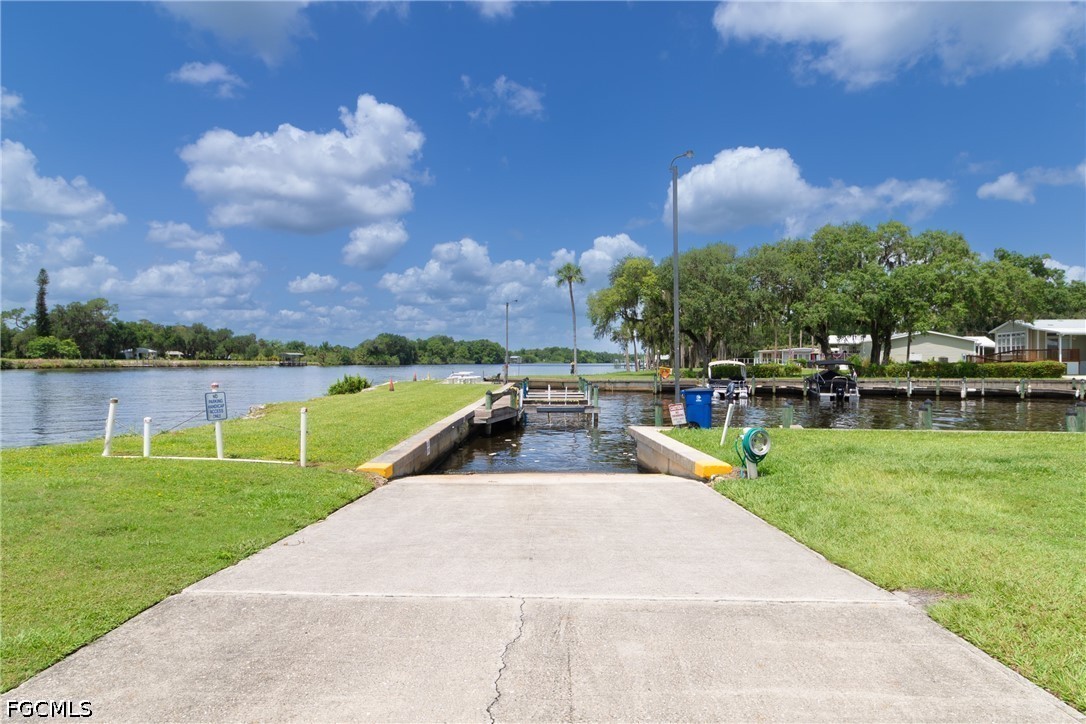 3 Bed ManufacturedHome for Sale in Alva, FL, $249,990 — photo 40