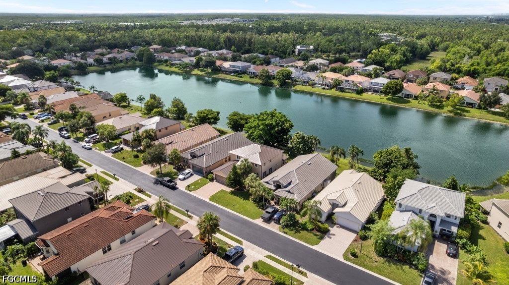 4 Bed Waterfront Home for Sale in Fort Myers, photo 40