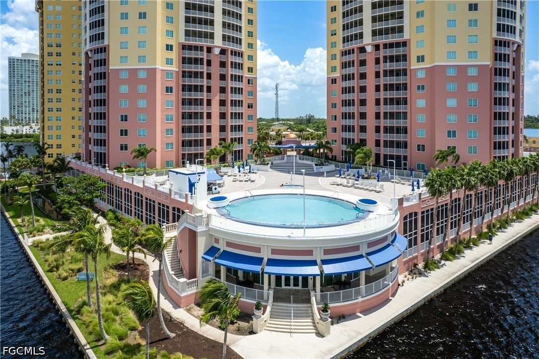 1 Bed Waterfront Home for Sale in St. Tropez, FL, $250,000 — photo 40