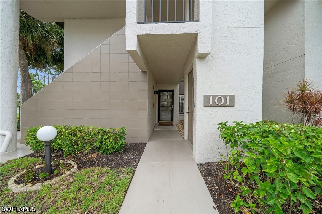 3 Bed Condominium for Sale in Fairways, FL, $250,000 — photo 40