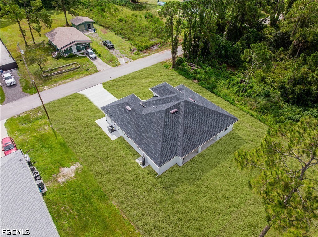 3 Bed SingleFamilyResidence for Sale in Lehigh Acres, photo 40