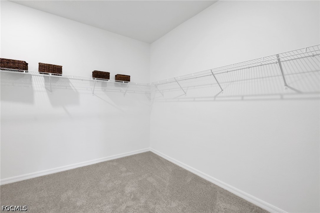 4 Bed SingleFamilyResidence for Sale in Creekside Run, photo 40