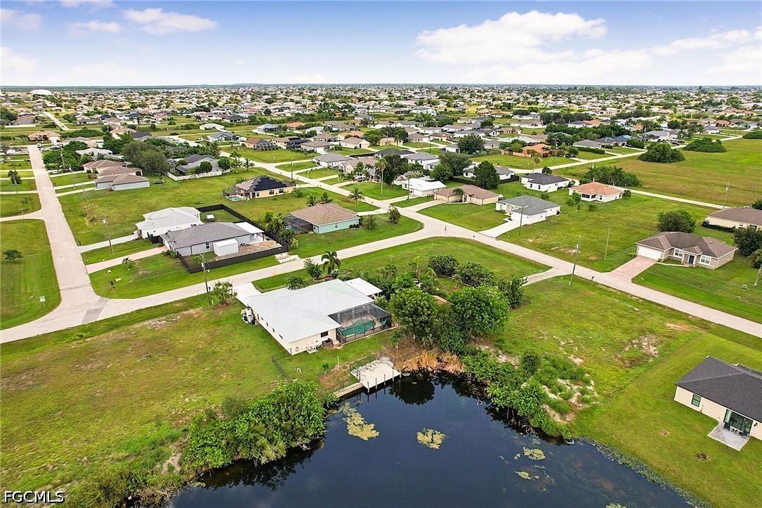 3 Bed Pool Home for Sale in Cape Coral, photo 40