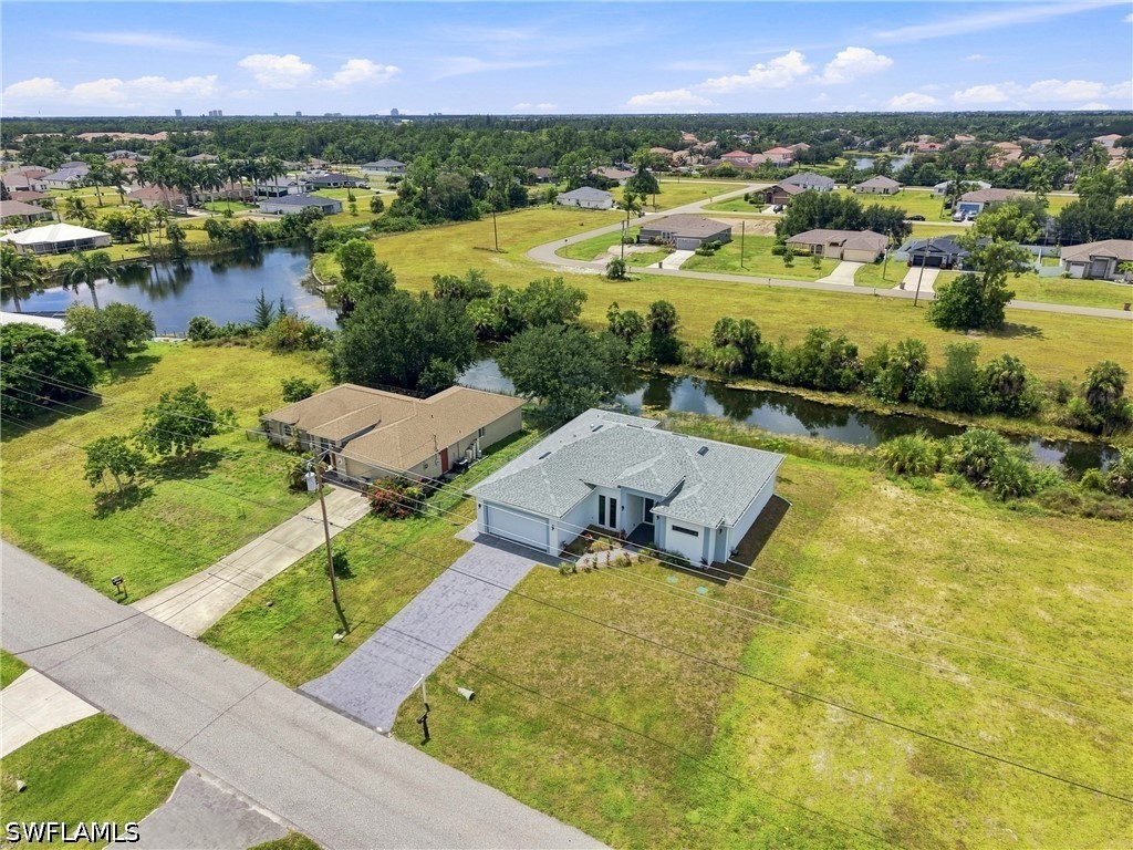 3 Bed Waterfront Home for Sale in Cape Coral, photo 40