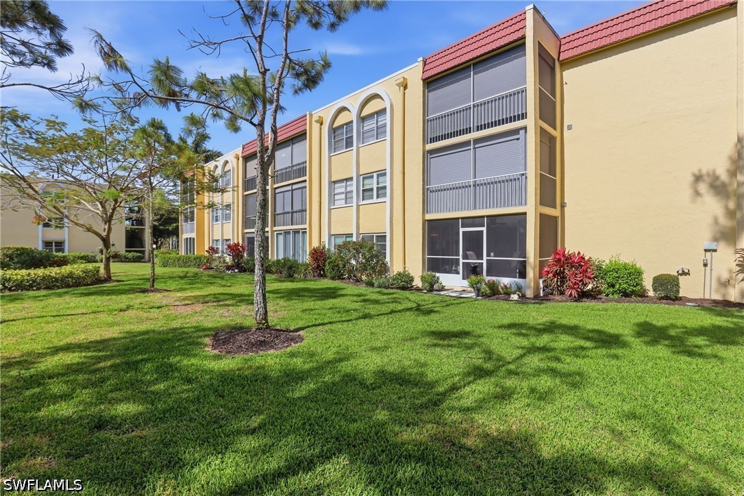 2 Bed Condominium for Sale in Forest Lakes, photo 40