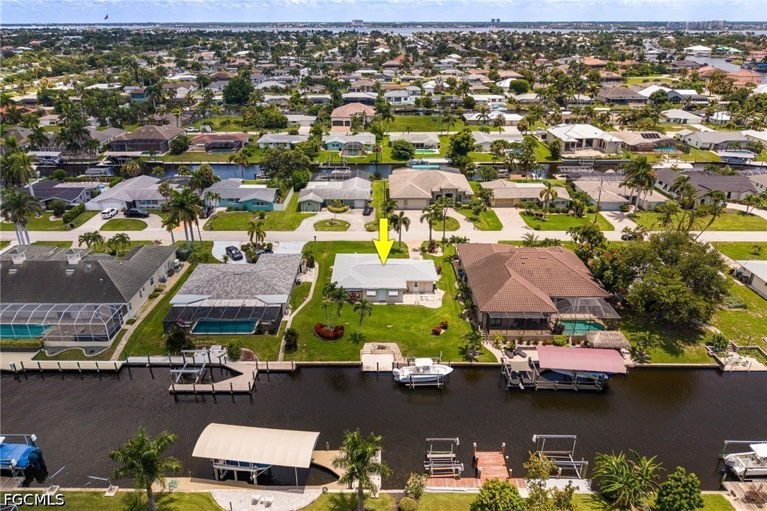3 Bed Waterfront Home for Sale in Cape Coral, photo 40
