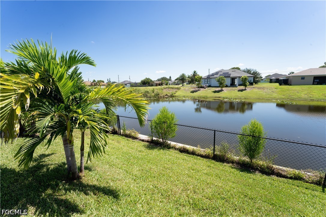 3 Bed Pool Home for Sale in Cape Coral, photo 40