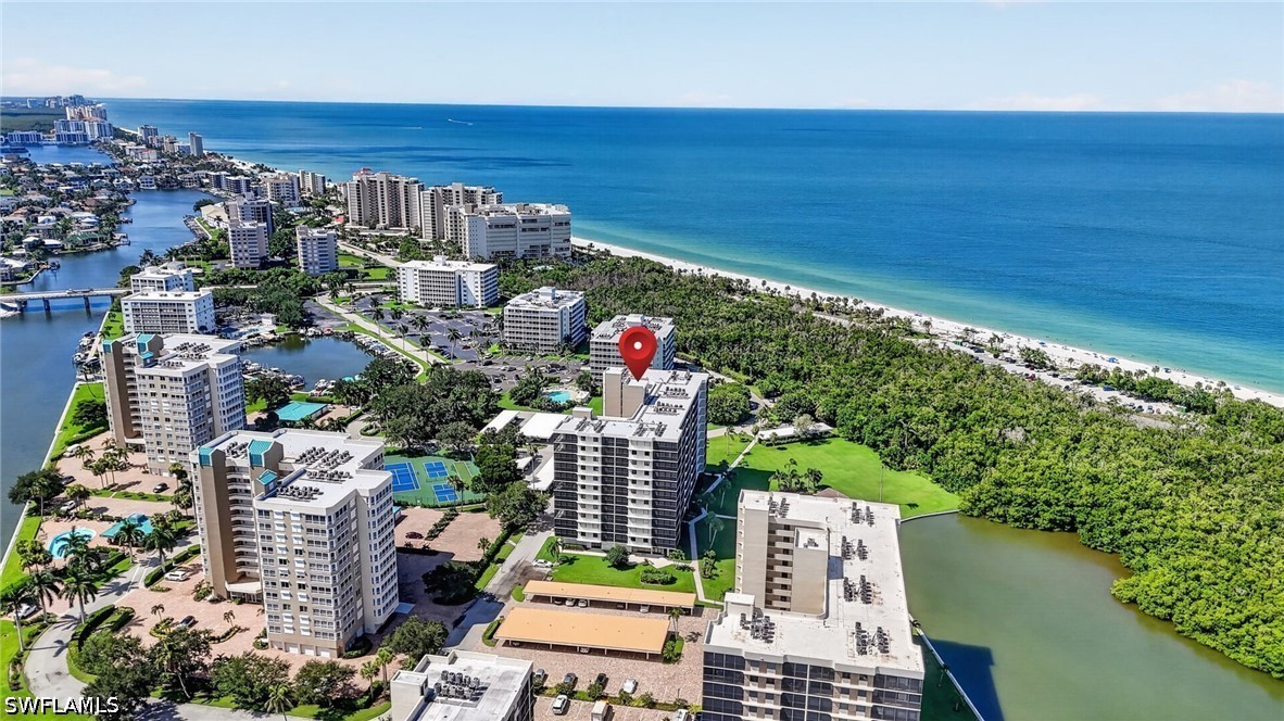 2 Bed Waterfront Home for Sale in Naples, photo 40