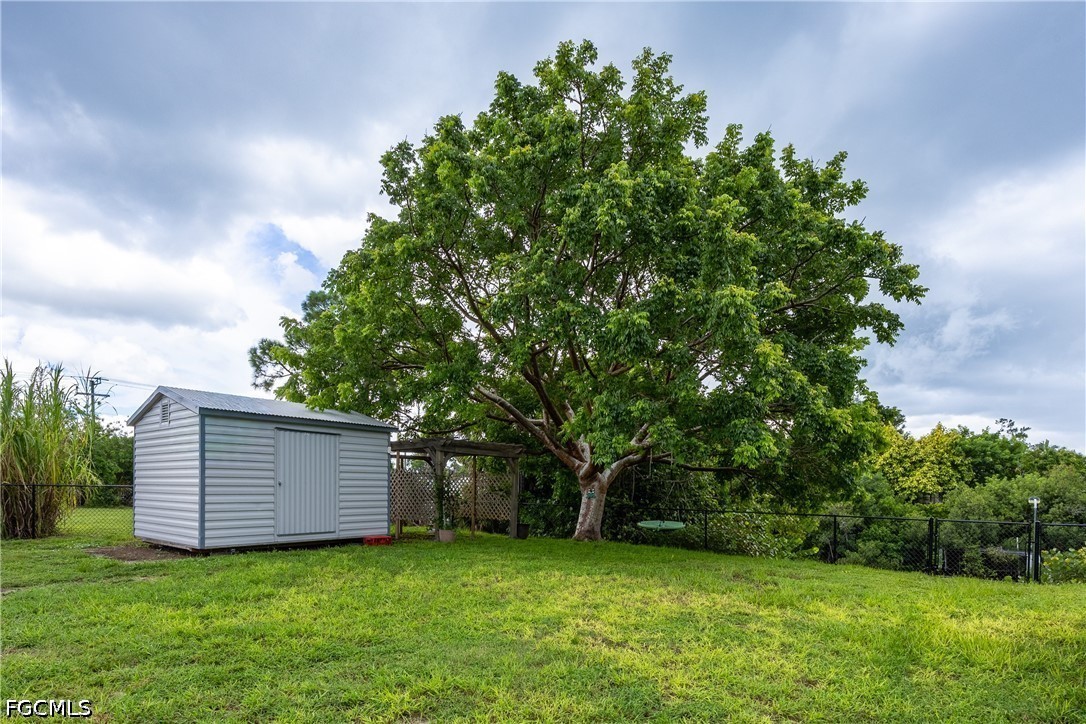 2 Bed Waterfront Home for Sale in Port Charlotte, photo 40
