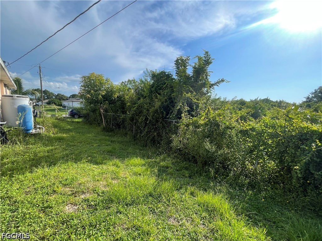 3 Bed SingleFamilyResidence for Sale in Lehigh Acres, photo 40