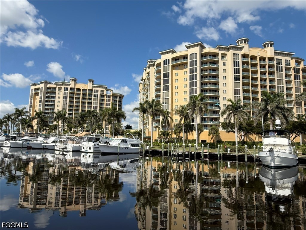 2 Bed Waterfront Home for Sale in North Star Yacht Club, photo 40