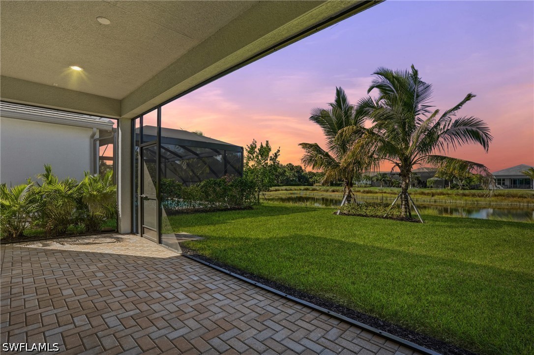 2 Bed Waterfront Home for Sale in Naples, photo 40