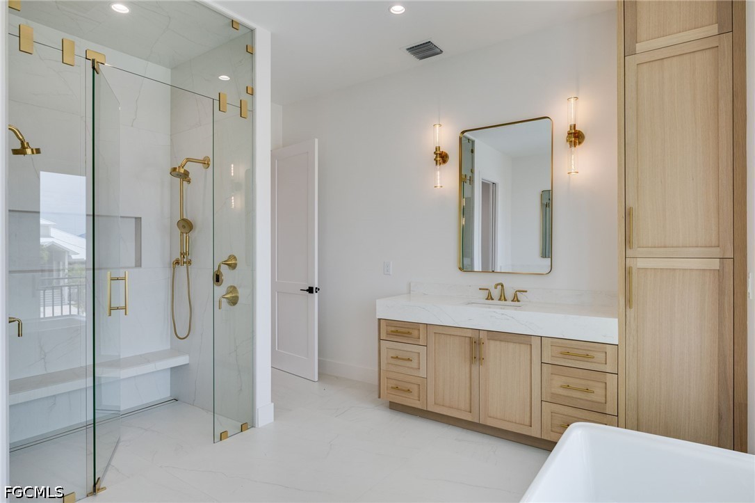 4 Bed Pool Home for Sale in Siesta Isles, photo 40