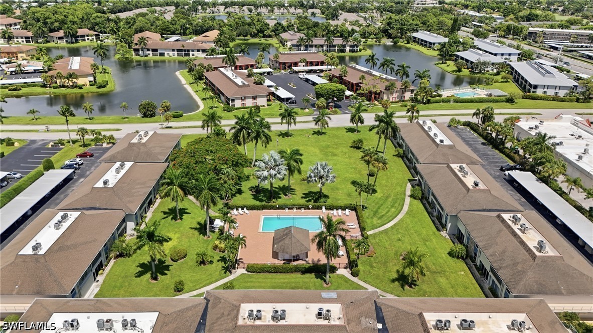 2 Bed Condominium for Sale in Naples, photo 40