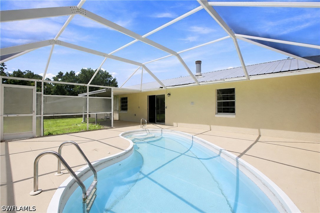 3 Bed Pool Home for Sale in Sandalwood Estates, photo 40