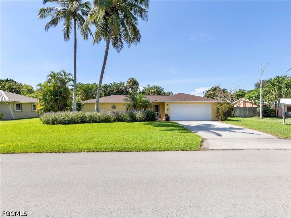 3 Bed Pool Home for Sale in Mcgregor Isles, photo 40