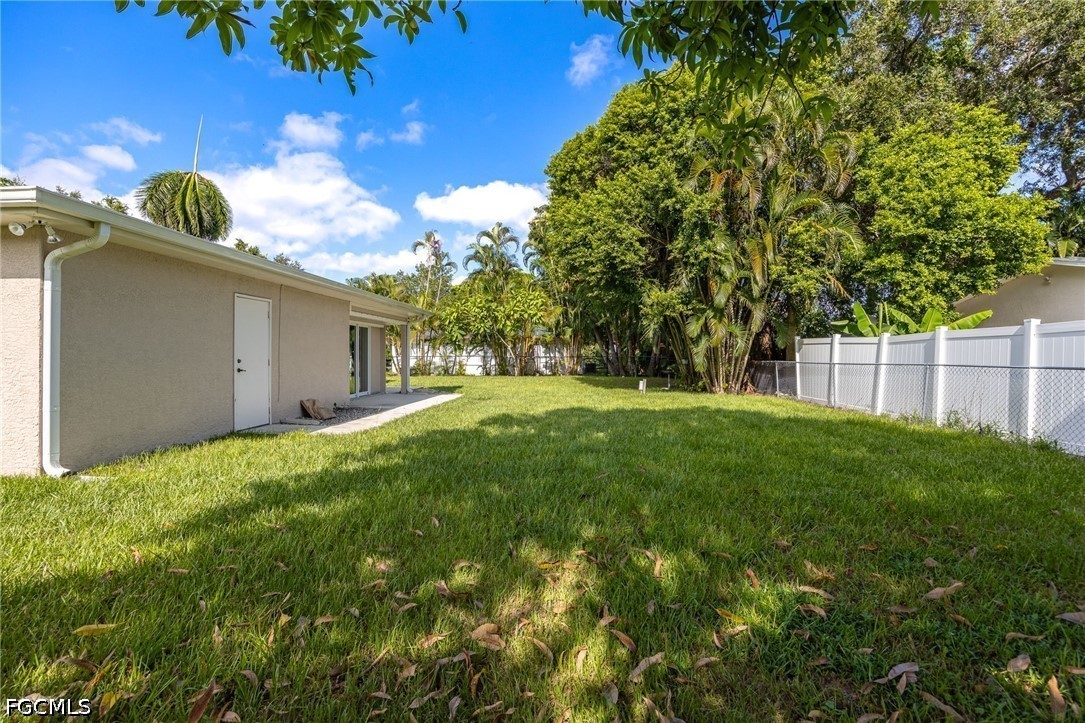 3 Bed SingleFamilyResidence for Sale in Caloosa View, photo 40