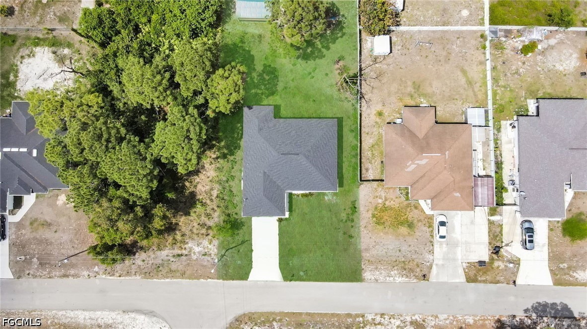 3 Bed SingleFamilyResidence for Sale in Lehigh Acres, photo 40