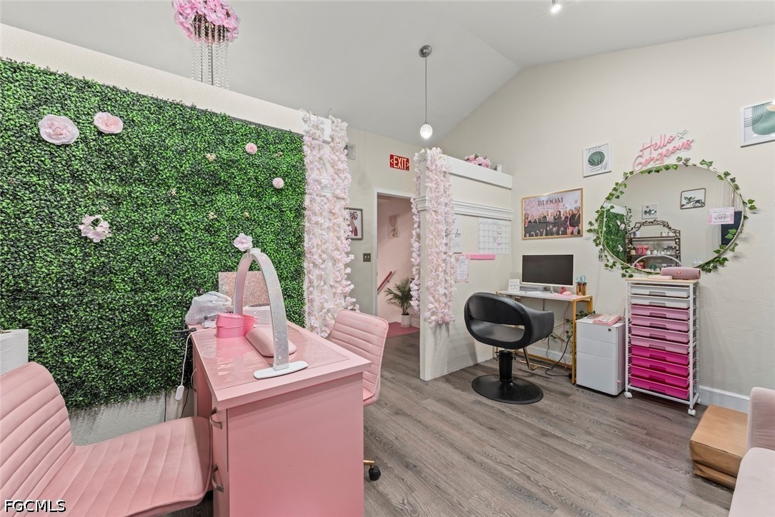 Office for Sale in Fort Myers, photo 40