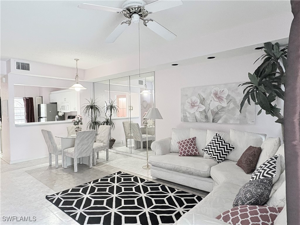 2 Bed Condominium for Sale in Naples, FL, $219,900 — photo 5