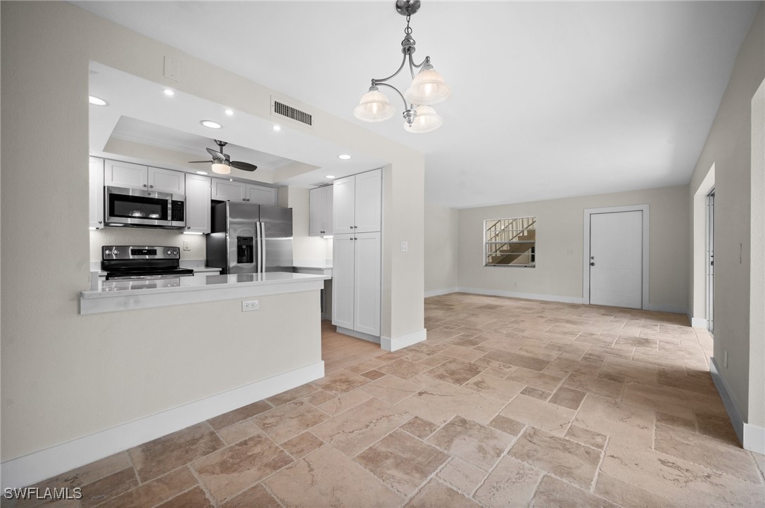 2 Bed Condominium for Sale in Royal Bay Villas, photo 5