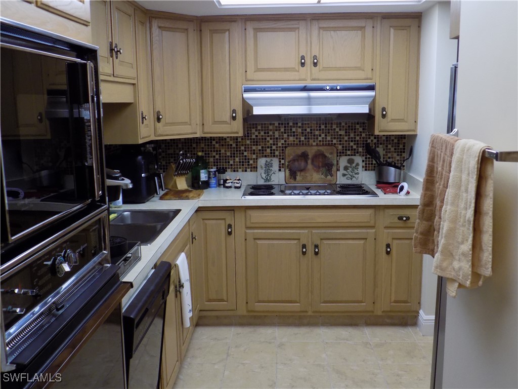 2 Bed Pool Home for Sale in Ariel, photo 5