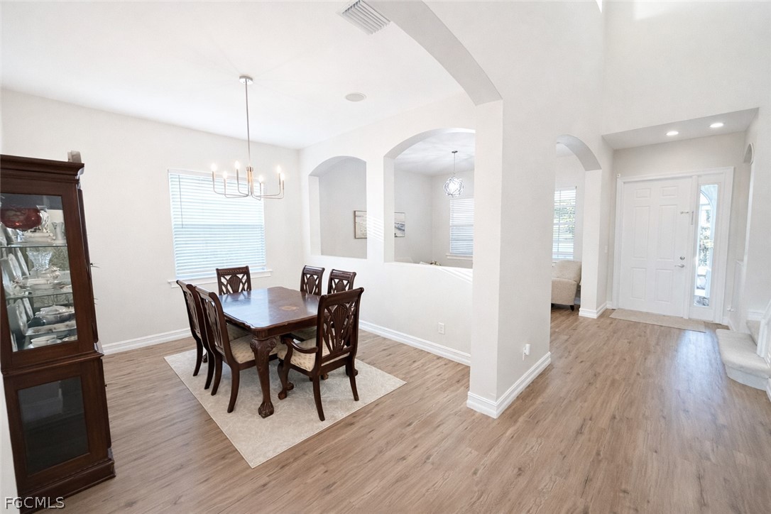 5 Bed Pool Home for Sale in Stonyhill, photo 5