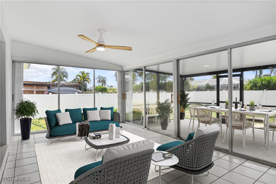 2 Bed SingleFamilyResidence for Sale in Marco Island, photo 5