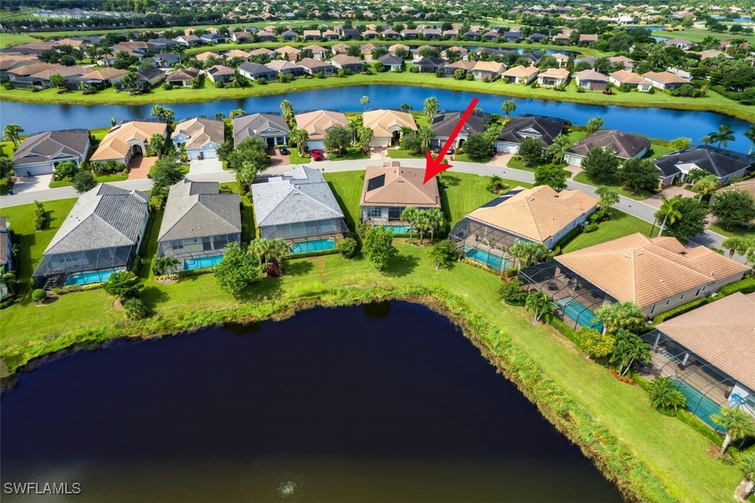 3 Bed Pool Home for Sale in Woodhaven, FL — photo 5