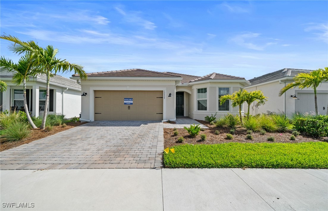 2 Bed SingleFamilyResidence for Sale in Alva, FL, $479,540 — photo 5