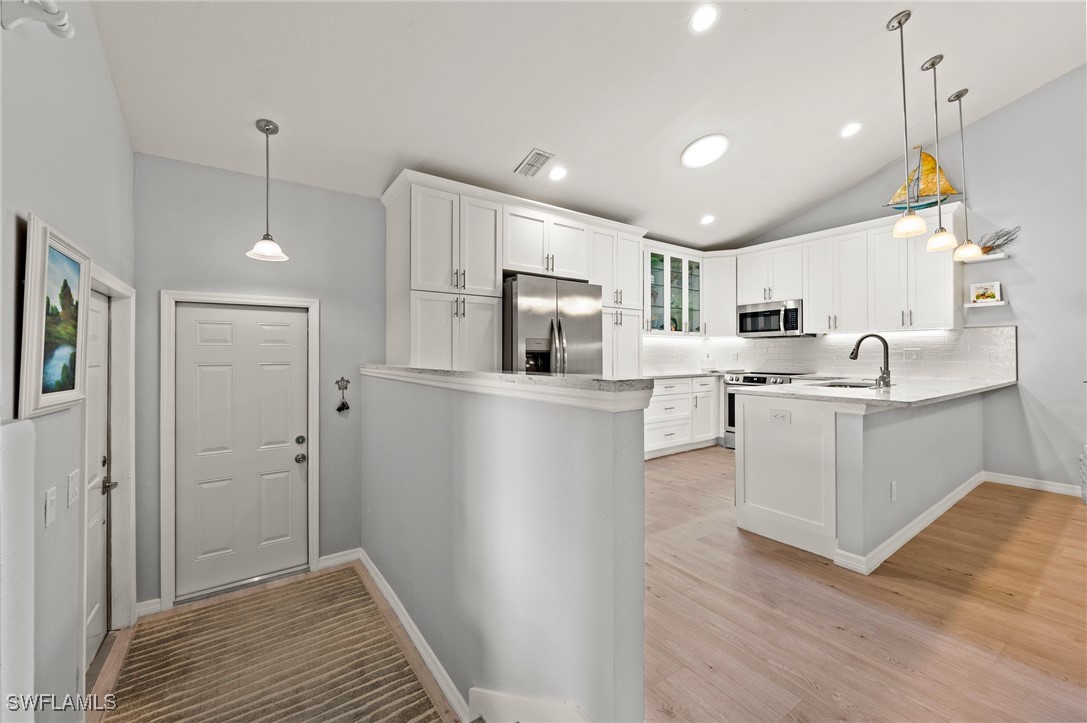 3 Bed Attached for Sale in Island Park Village, FL, $75,000 — photo 5