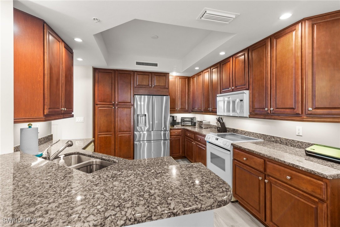 2 Bed Waterfront Home for Sale in Waterside At Bay Beach, FL — photo 5