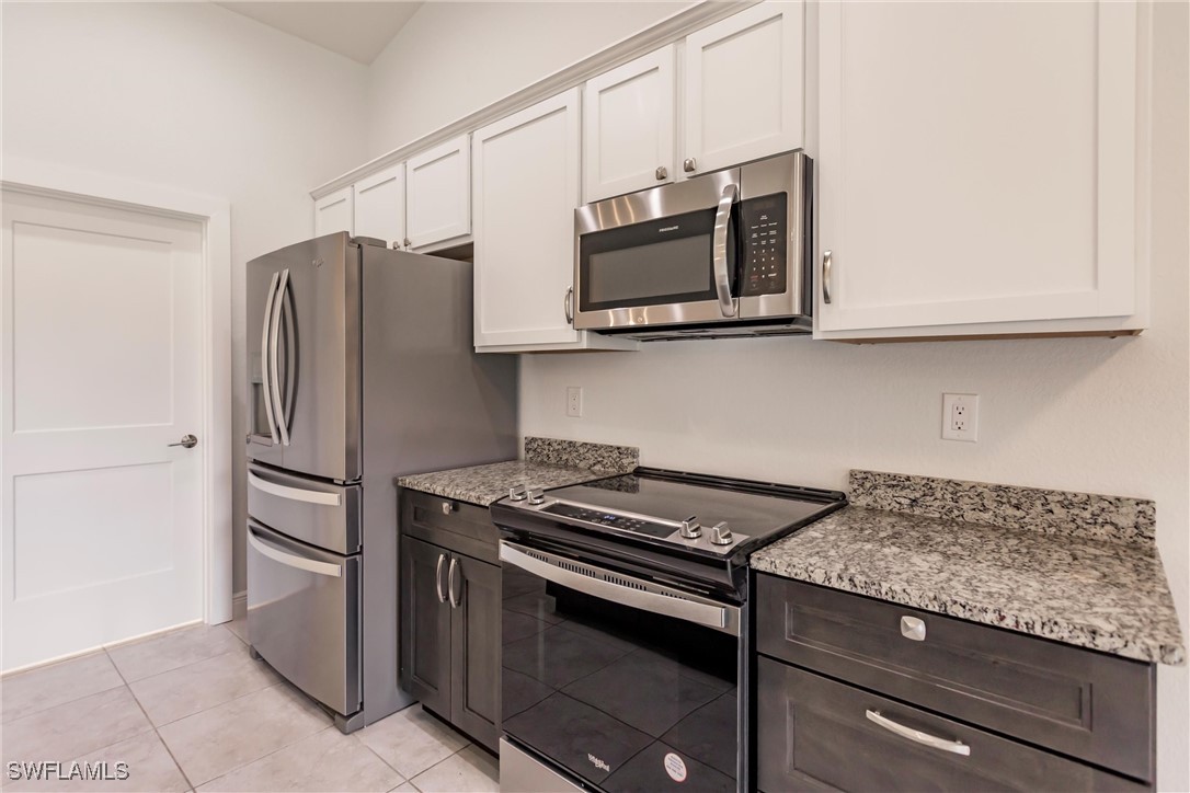 3 Bed SingleFamilyResidence for Sale in St James City, FL — photo 5
