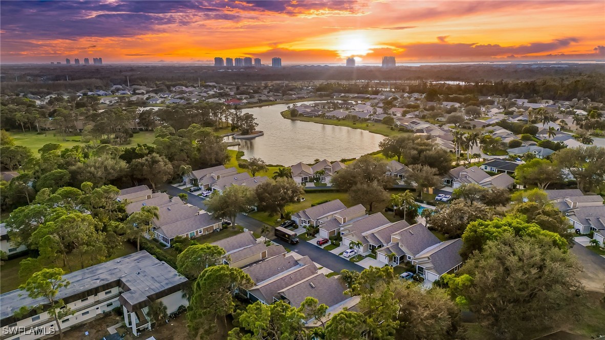 2 Bed Attached for Sale in Estero, photo 5