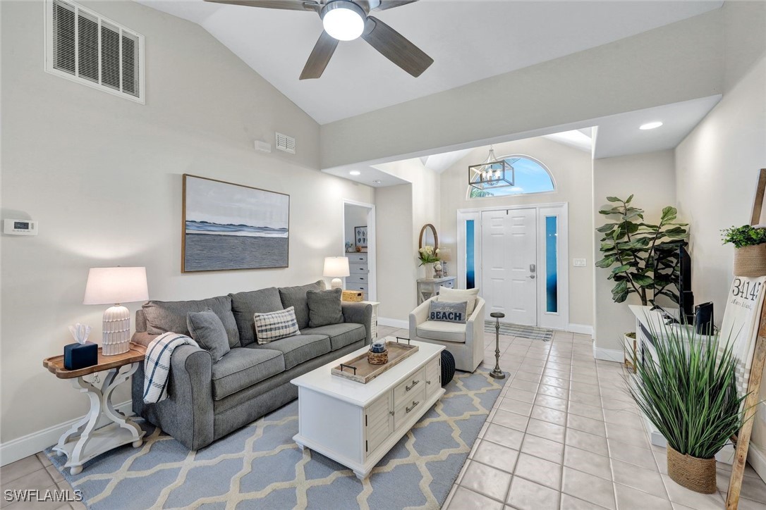 3 Bed SingleFamilyResidence for Sale in Marco Island, photo 5