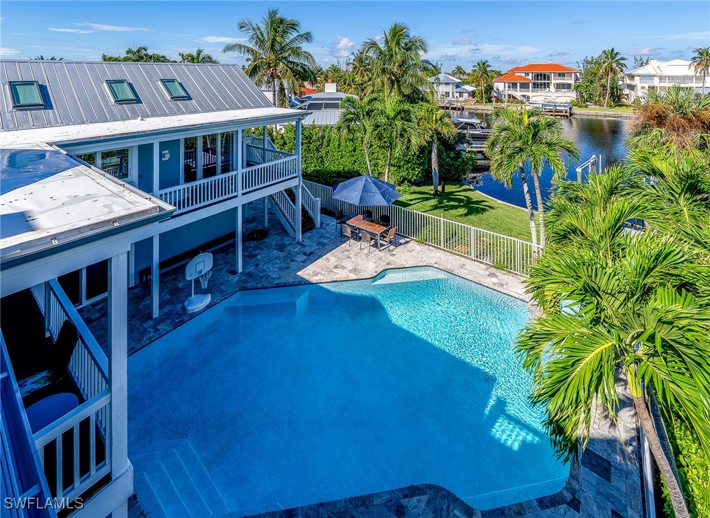 4 Bed Pool Home for Sale in Shell Harbor, photo 5
