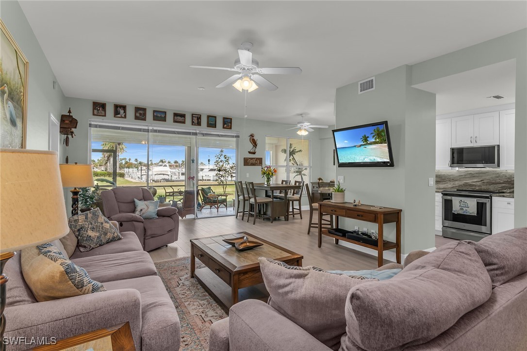 2 Bed Waterfront Home for Sale in Sunrise Cay, FL, $399,000 — photo 5