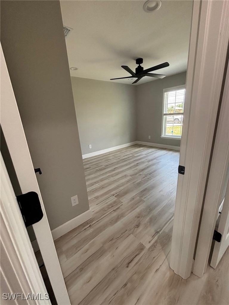 4 Bed SingleFamilyResidence for Sale in Deep Creek, FL — photo 5